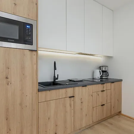 Cosy And Bright In With Furnished Balcony And Free Parking By Renters * Dźwirzyno